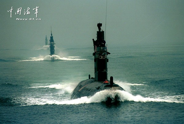 Biên đội tàu ngầm Hải quân Trung Quốc (nguồn Thời báo Hoàn Cầu ngày 6 tháng 10 năm 2013)